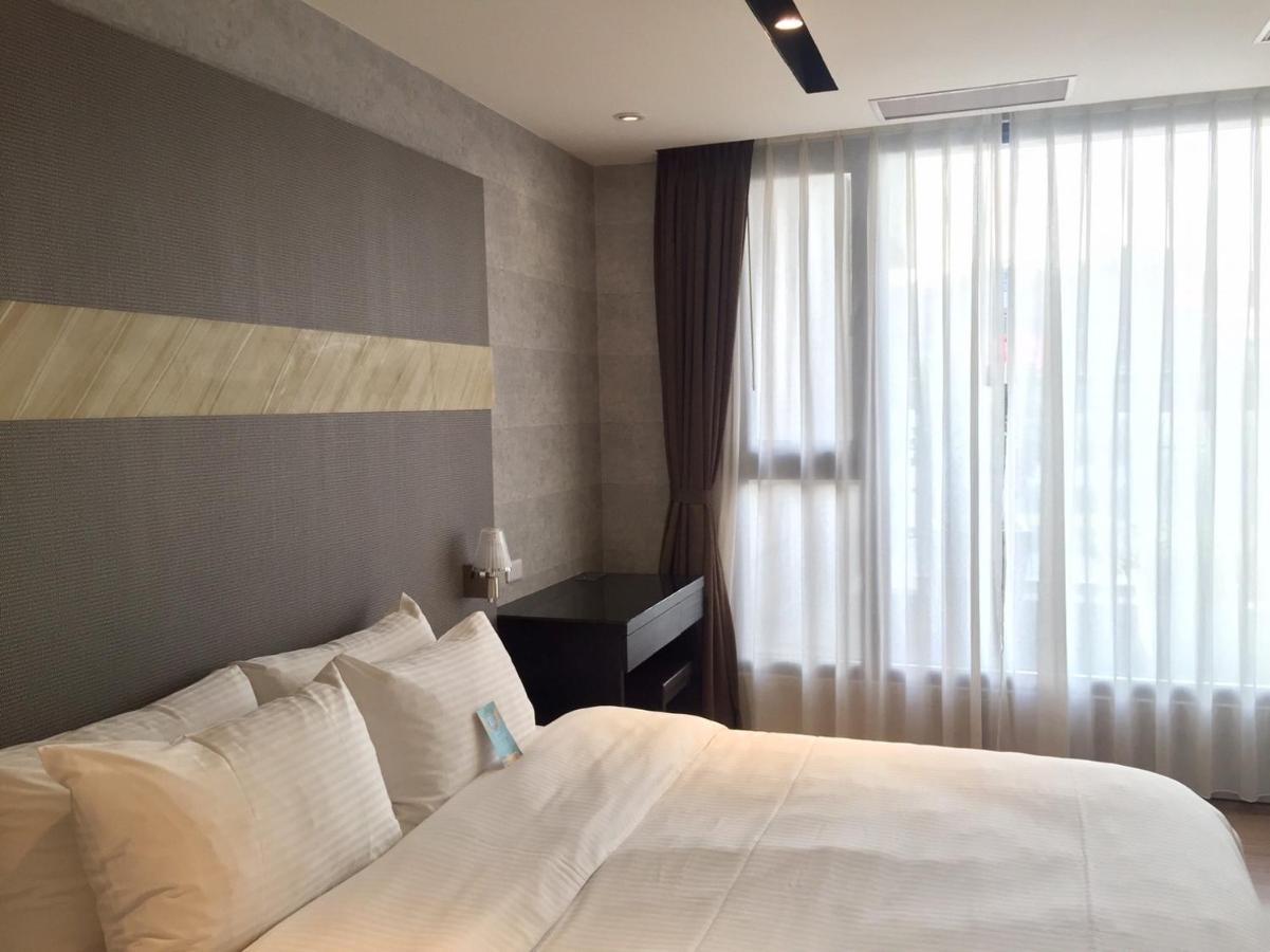 Fengjia Hotel Bell Taichung Eksteriør bilde