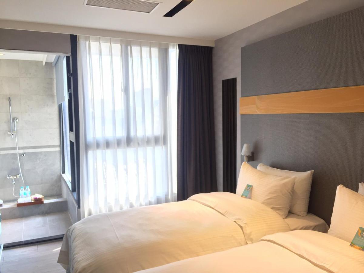 Fengjia Hotel Bell Taichung Eksteriør bilde