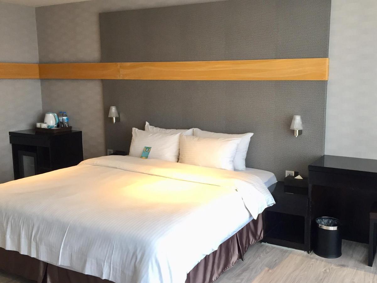 Fengjia Hotel Bell Taichung Eksteriør bilde