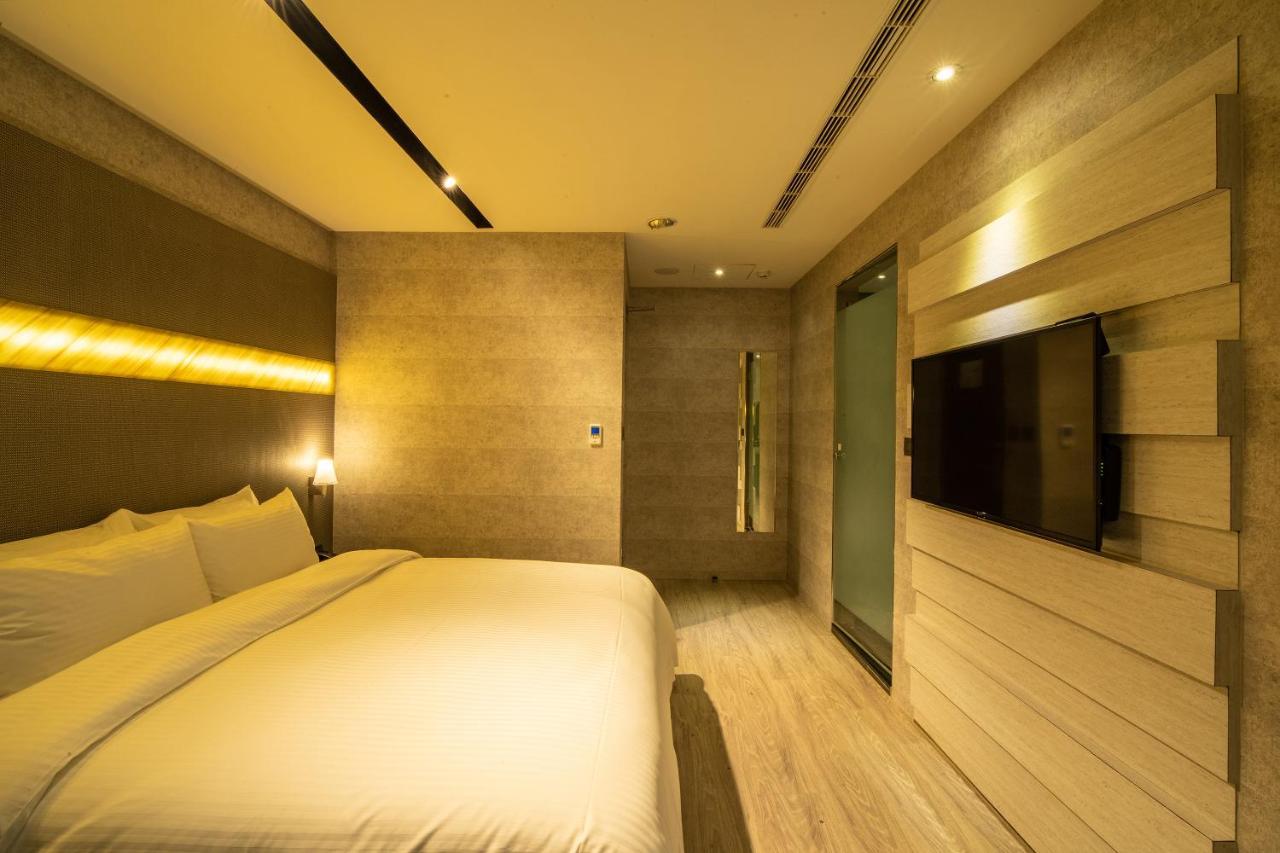Fengjia Hotel Bell Taichung Eksteriør bilde