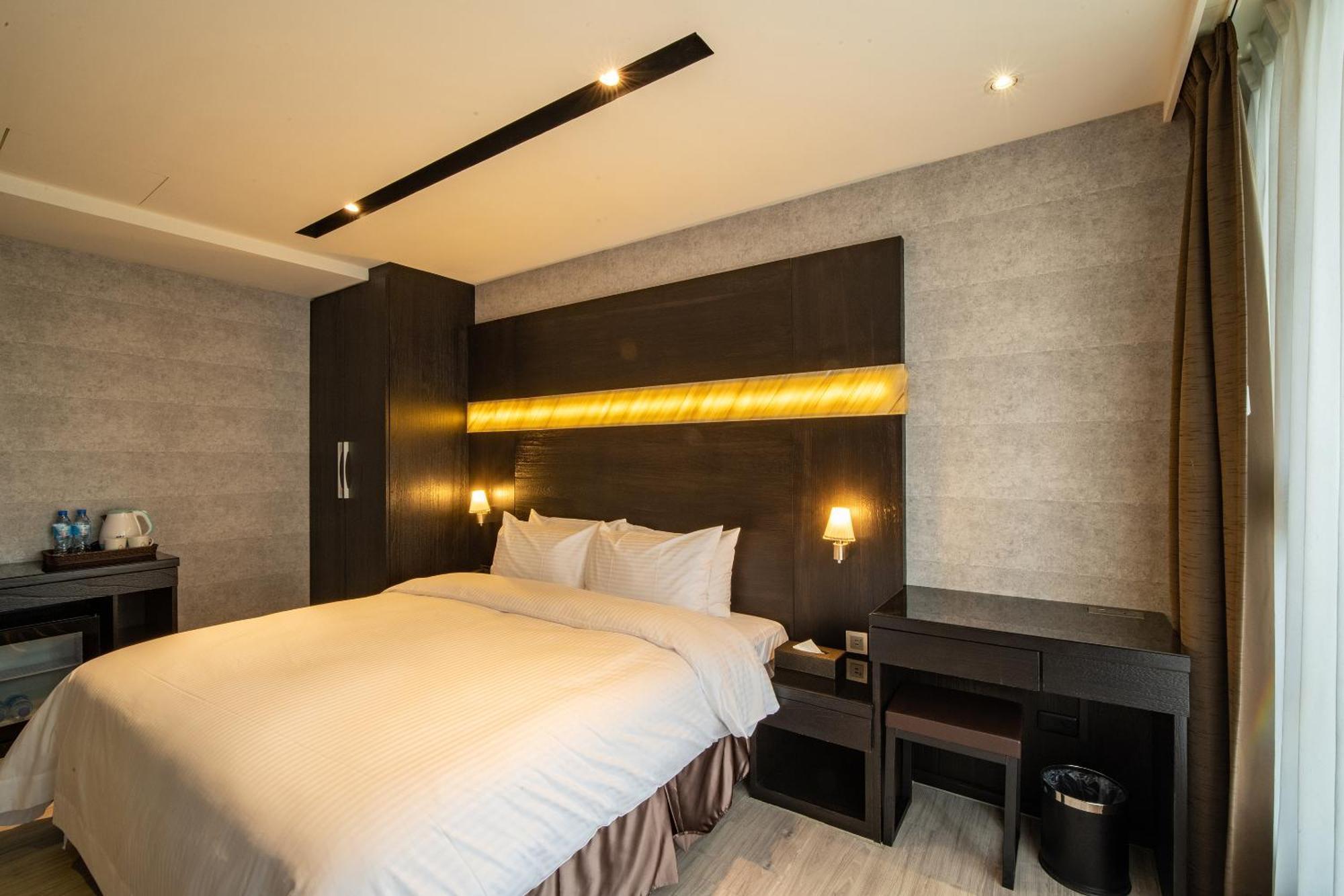 Fengjia Hotel Bell Taichung Eksteriør bilde